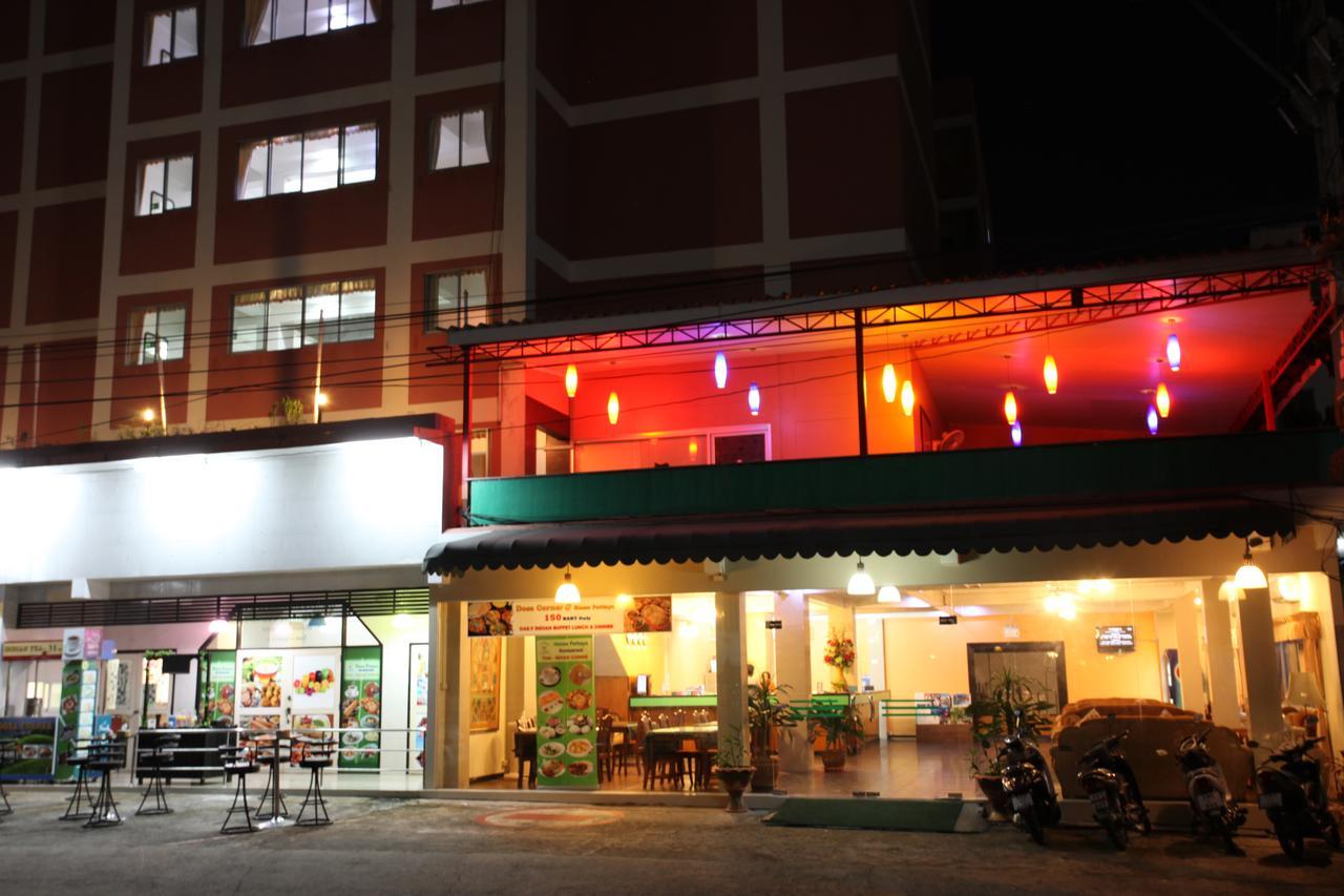 Home Pattaya Hotel Bagian luar foto